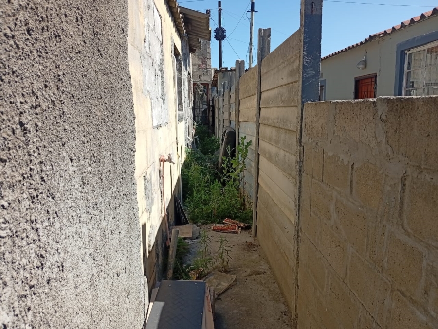 4 Bedroom Property for Sale in Eyethu Western Cape